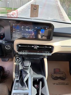 تۆیۆتا لاندكروزر پرادۆ